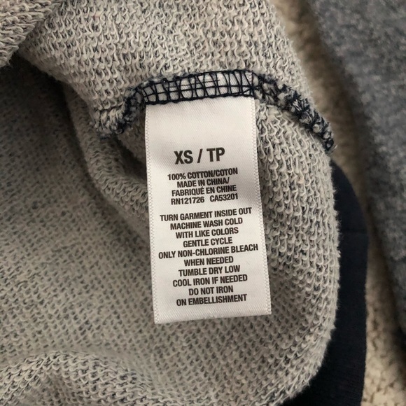 NEW Aeropostale Graphic Crew Sweatshirt Size XS - Picture 5 of 5